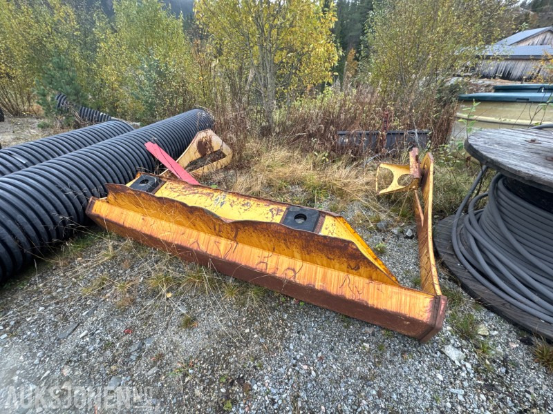 2006 Baklem til Bell 25 - Навесное оборудование для Строительной техники: фото 1 2006 Baklem til Bell 25 - Навесное оборудование для Строительной техники: фото 1