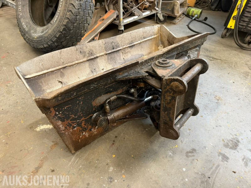 2006 Globus Hydraulisk pusseskuff – S30 feste / 90L / 99kg - Навесное оборудование для Строительной техники: фото 4 2006 Globus Hydraulisk pusseskuff – S30 feste / 90L / 99kg - Навесное оборудование для Строительной техники: фото 4