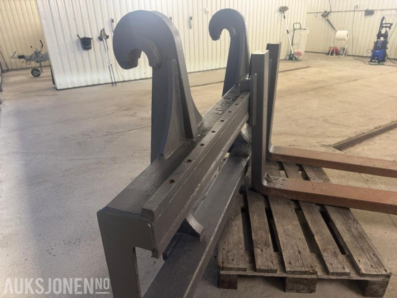 2016 Ufo pallegafler Stort BM feste - Навесное оборудование для Строительной техники: фото 2 2016 Ufo pallegafler Stort BM feste - Навесное оборудование для Строительной техники: фото 2