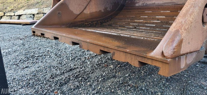 Навесное оборудование для Строительной техники 2023 Klepp Mek Graveskuffe 8000L med KM5-feste: фото 13