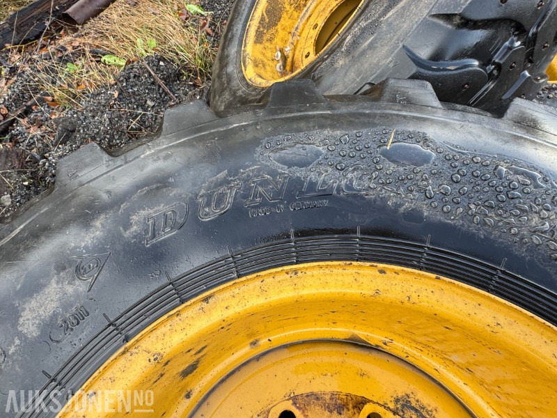 4 stk. Dunlop 405/70R20 dekk på felg - Навесное оборудование для Строительной техники: фото 4 4 stk. Dunlop 405/70R20 dekk på felg - Навесное оборудование для Строительной техники: фото 4