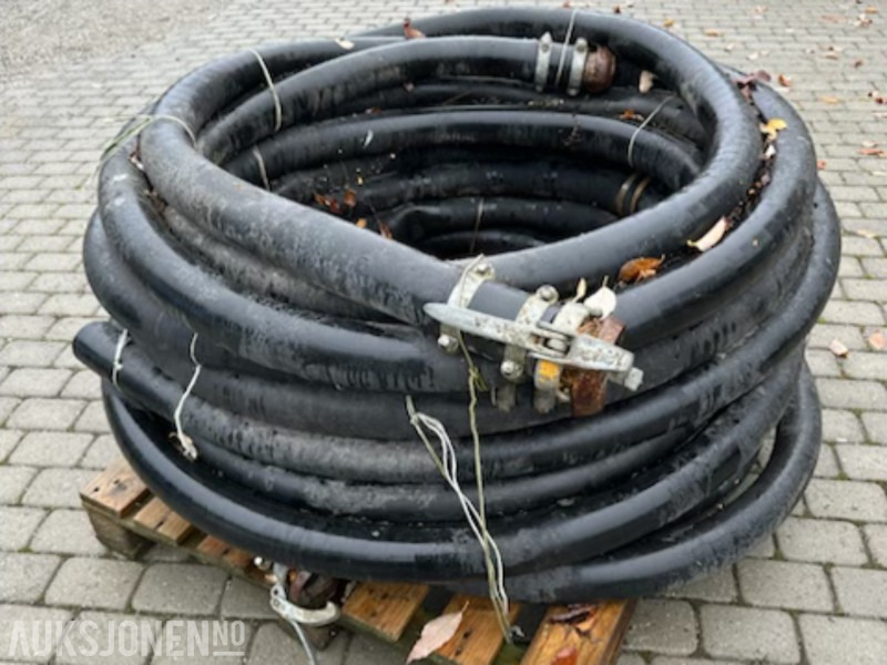 60 meter slange for betong pumping - Навесное оборудование для Строительной техники: фото 1 60 meter slange for betong pumping - Навесное оборудование для Строительной техники: фото 1
