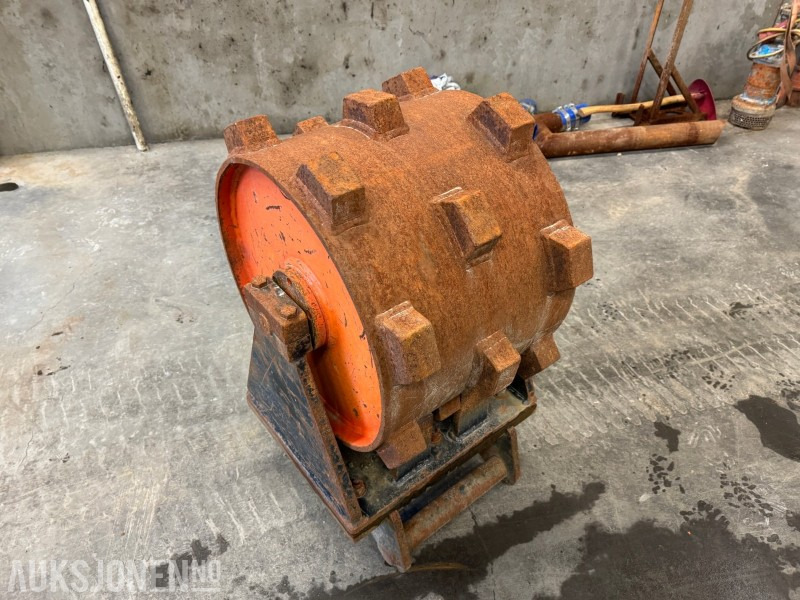 Komprimator hjul S60 feste - Навесное оборудование для Строительной техники: фото 2 Komprimator hjul S60 feste - Навесное оборудование для Строительной техники: фото 2