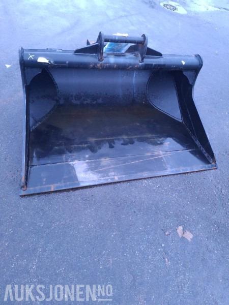 S45 Fast pusseskuff for 6-8 tonn - Навесное оборудование для Строительной техники: фото 2 S45 Fast pusseskuff for 6-8 tonn - Навесное оборудование для Строительной техники: фото 2
