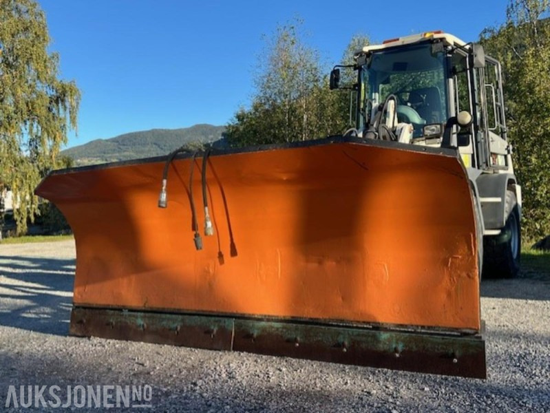 STIANSEN & ØYA KOMMUNALBLADET, DIAGONALSKJÆR / PLOG 3M - Навесное оборудование для Строительной техники: фото 1 STIANSEN & ØYA KOMMUNALBLADET, DIAGONALSKJÆR / PLOG 3M - Навесное оборудование для Строительной техники: фото 1