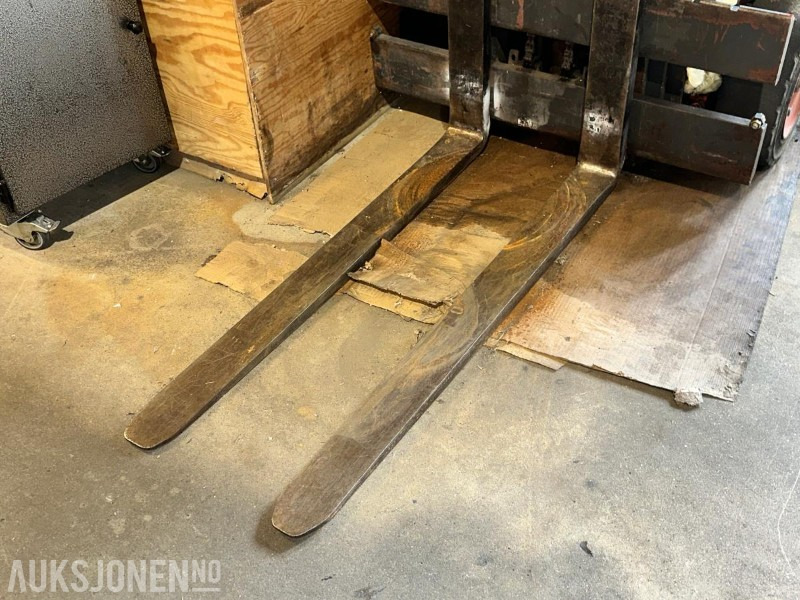 1993 Linde E15 Elektrisk Gaffeltruck - Погрузочно-разгрузочная техника: фото 5 1993 Linde E15 Elektrisk Gaffeltruck - Погрузочно-разгрузочная техника: фото 5