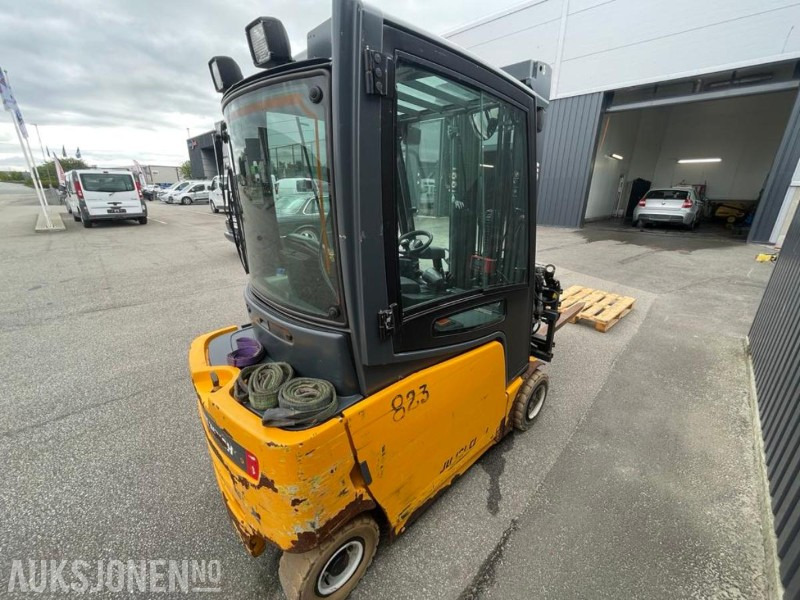 2012 Jungheinrich EFG 320 EL.Truck - Ravas vekt - 7 m. løftehøyde - 2 tonn løftekapasitet - 4812 timer. - Погрузочно-разгрузочная техника: фото 4 2012 Jungheinrich EFG 320 EL.Truck - Ravas vekt - 7 m. løftehøyde - 2 tonn løftekapasitet - 4812 timer. - Погрузочно-разгрузочная техника: фото 4