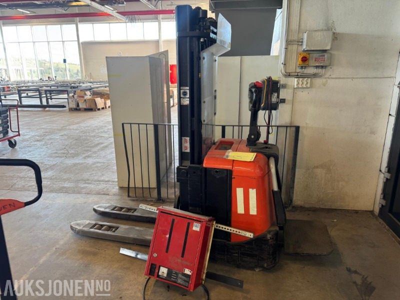 2014 BT SPE125L truck - Погрузочно-разгрузочная техника: фото 1 2014 BT SPE125L truck - Погрузочно-разгрузочная техника: фото 1