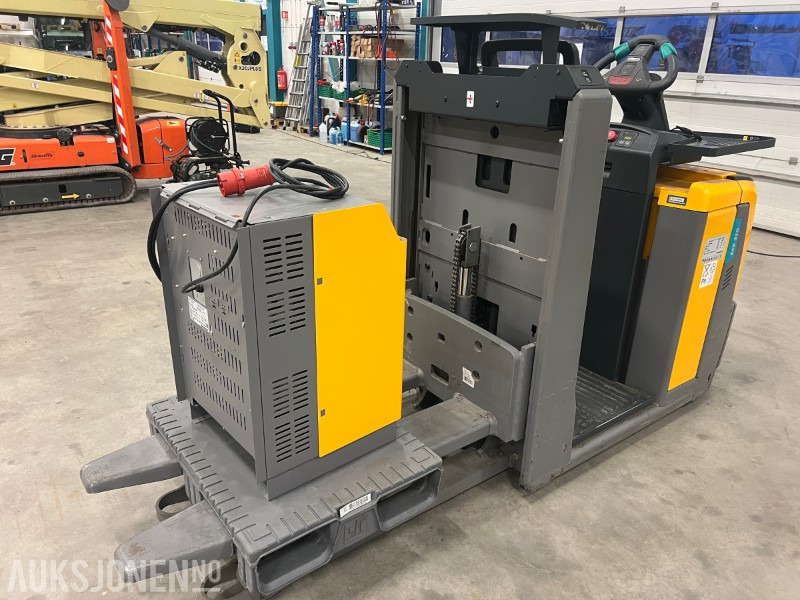 2017 Jungheinrich ECE 310 HP - Погрузочно-разгрузочная техника: фото 5 2017 Jungheinrich ECE 310 HP - Погрузочно-разгрузочная техника: фото 5