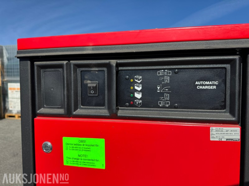 MicroPower Trucklader 48 Volt 125 A - Погрузочно-разгрузочная техника: фото 2 MicroPower Trucklader 48 Volt 125 A - Погрузочно-разгрузочная техника: фото 2