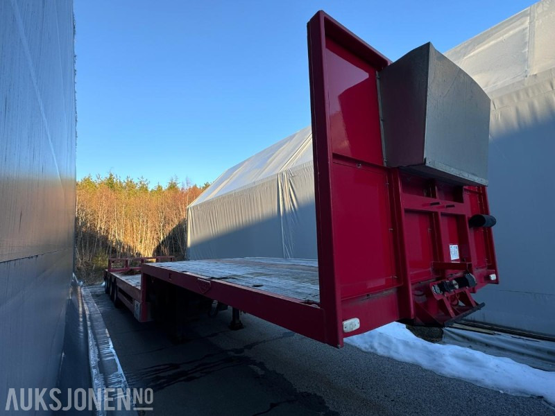 2003 Broshuis E-2190/27 - 3 akslet Semitralle med uttrekk - Прицеп: фото 3 2003 Broshuis E-2190/27 - 3 akslet Semitralle med uttrekk - Прицеп: фото 3