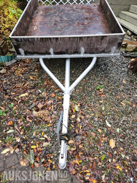 2003 Tredal T-85-BR henger - Прицеп: фото 1 2003 Tredal T-85-BR henger - Прицеп: фото 1