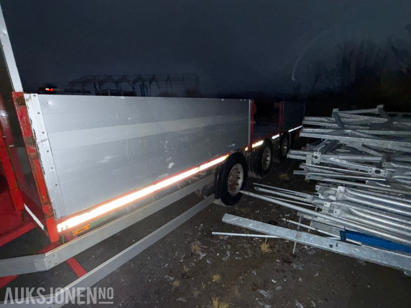 2005 Istrail Trippelkjerre - Planhenger med karmer - Прицеп: фото 3 2005 Istrail Trippelkjerre - Planhenger med karmer - Прицеп: фото 3