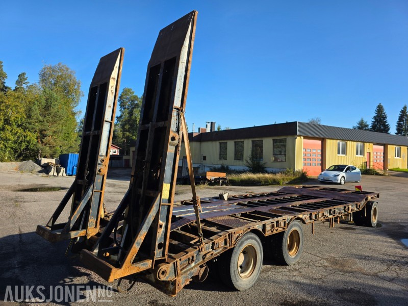 Renders 3-akslet maskinslep - Низкорамный прицеп: фото 5 Renders 3-akslet maskinslep - Низкорамный прицеп: фото 5