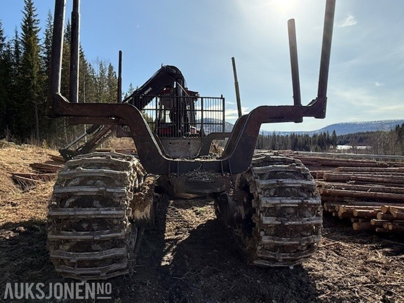 1998 VALMET 840 LASSBÆRER – 8x8 arbeidshest med MaxiForwarder - Сельскохозяйственная техника: фото 5 1998 VALMET 840 LASSBÆRER – 8x8 arbeidshest med MaxiForwarder - Сельскохозяйственная техника: фото 5