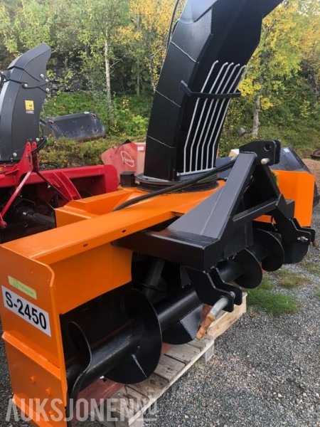 2000 Westbjørn 2450-S Snøfres - Сельскохозяйственная техника: фото 1 2000 Westbjørn 2450-S Snøfres - Сельскохозяйственная техника: фото 1