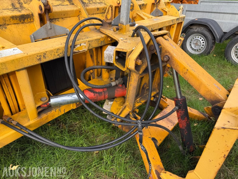 2002 Kahlbacher PRAXOS 270 Brøyteskjær - Сельскохозяйственная техника: фото 5 2002 Kahlbacher PRAXOS 270 Brøyteskjær - Сельскохозяйственная техника: фото 5