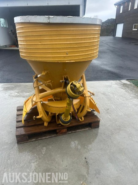 2003 Bogballe FS 220+ saltspreder/gjødselspreder - Сельскохозяйственная техника: фото 1 2003 Bogballe FS 220+ saltspreder/gjødselspreder - Сельскохозяйственная техника: фото 1