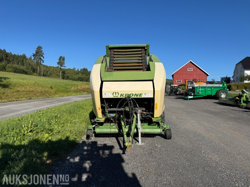 2016 Krone Comprima CF 155 Rundballepresse - Kombi - Сельскохозяйственная техника: фото 2 2016 Krone Comprima CF 155 Rundballepresse - Kombi - Сельскохозяйственная техника: фото 2