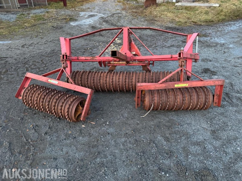 Åker rulle til traktor - Сельскохозяйственная техника: фото 1 Åker rulle til traktor - Сельскохозяйственная техника: фото 1