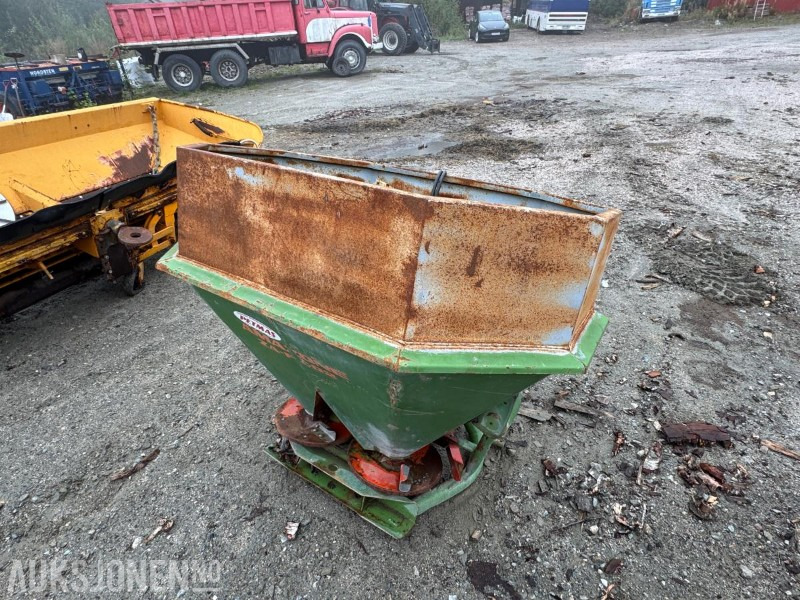 Amazone ZA-F402 gjødselspredere / 2 stk - Сельскохозяйственная техника: фото 1 Amazone ZA-F402 gjødselspredere / 2 stk - Сельскохозяйственная техника: фото 1