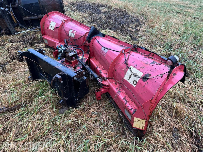 V-PLOG TELEFSDAL, 2007-MOD., HMV-FESTE, SELGES SOM DEN STÅR - Сельскохозяйственная техника: фото 4 V-PLOG TELEFSDAL, 2007-MOD., HMV-FESTE, SELGES SOM DEN STÅR - Сельскохозяйственная техника: фото 4