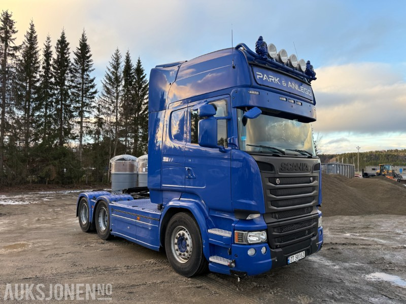 2015 Scania R730 Euro6T 6x4 Påkostet - Brøyterigget - Tipphydraulikk - Sprederhydraulikk - 675 643km - Тягач: фото 3 2015 Scania R730 Euro6T 6x4 Påkostet - Brøyterigget - Tipphydraulikk - Sprederhydraulikk - 675 643km - Тягач: фото 3