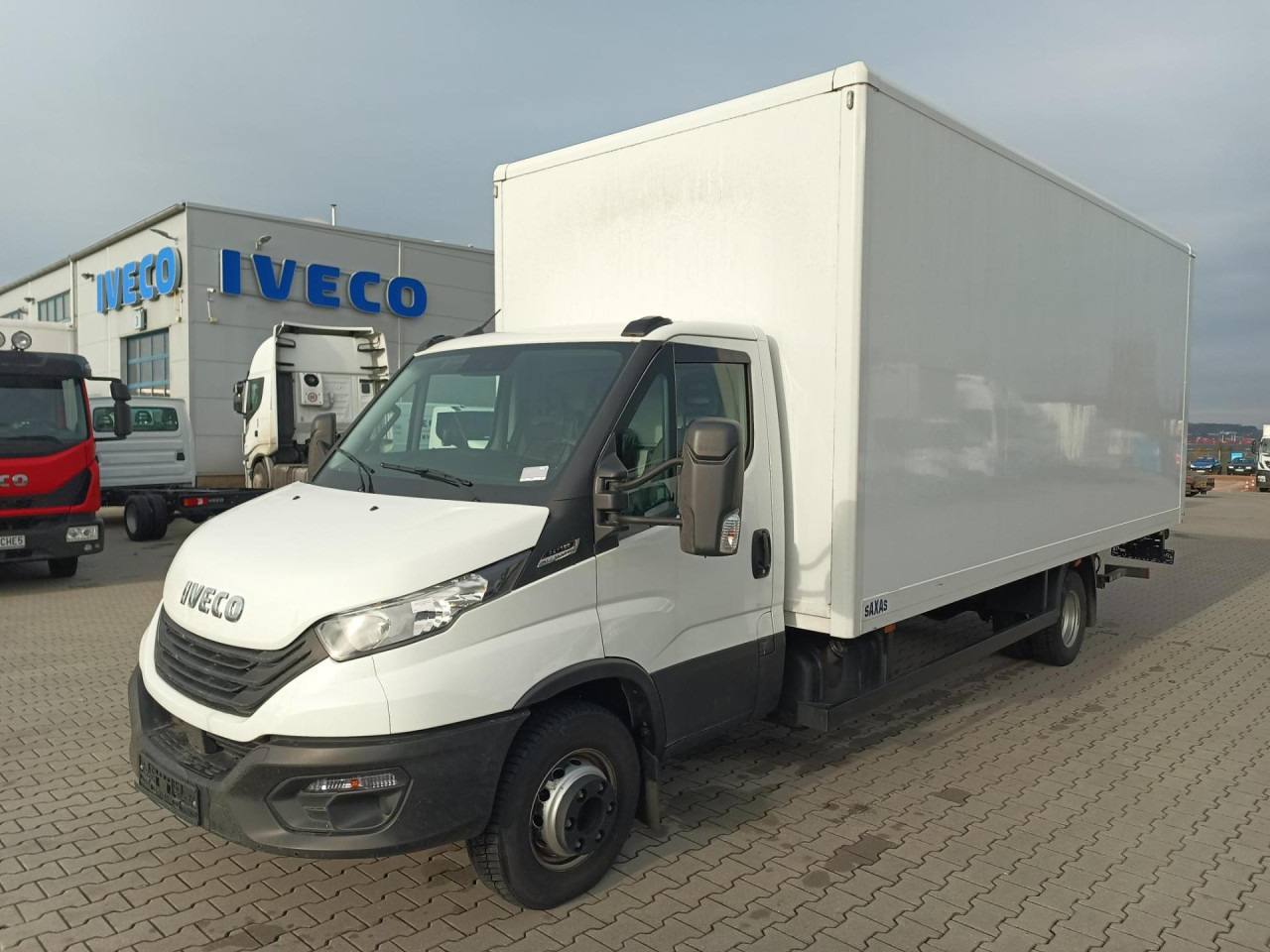 IVECO Daily 70C18A8 - Фургон с закрытым кузовом: фото 1 IVECO Daily 70C18A8 - Фургон с закрытым кузовом: фото 1