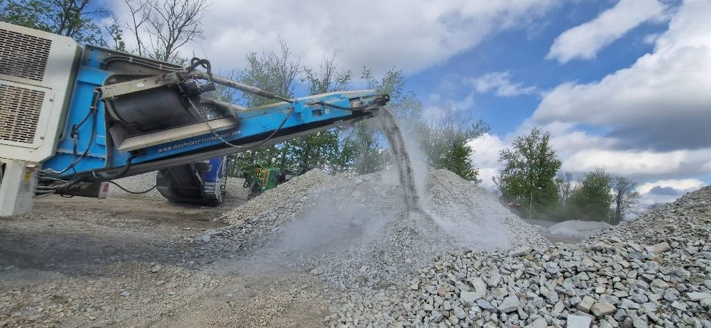 Мобильная дробилка McCloskey J45: фото 15