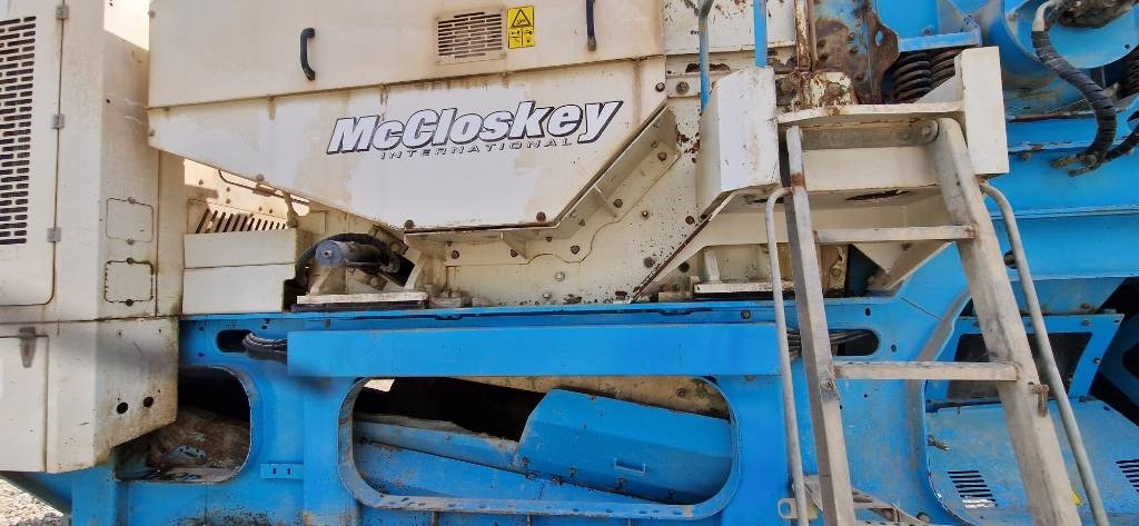 Мобильная дробилка McCloskey J45: фото 12