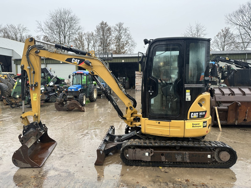 Caterpillar 303.5E CR All functions 3 buckets - Мини-экскаватор: фото 2 Caterpillar 303.5E CR All functions 3 buckets - Мини-экскаватор: фото 2