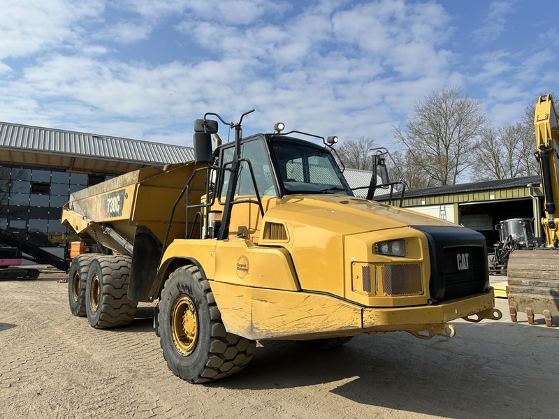Caterpillar 730 C Body heat - Tailgate - Central Lubrication - Внедорожный самосвал: фото 2 Caterpillar 730 C Body heat - Tailgate - Central Lubrication - Внедорожный самосвал: фото 2