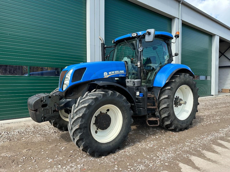 New Holland T7.250 Power Command - Трактор: фото 1 New Holland T7.250 Power Command - Трактор: фото 1