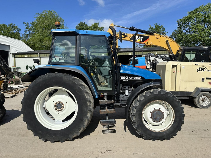 New Holland TS 90 - Трактор: фото 5 New Holland TS 90 - Трактор: фото 5