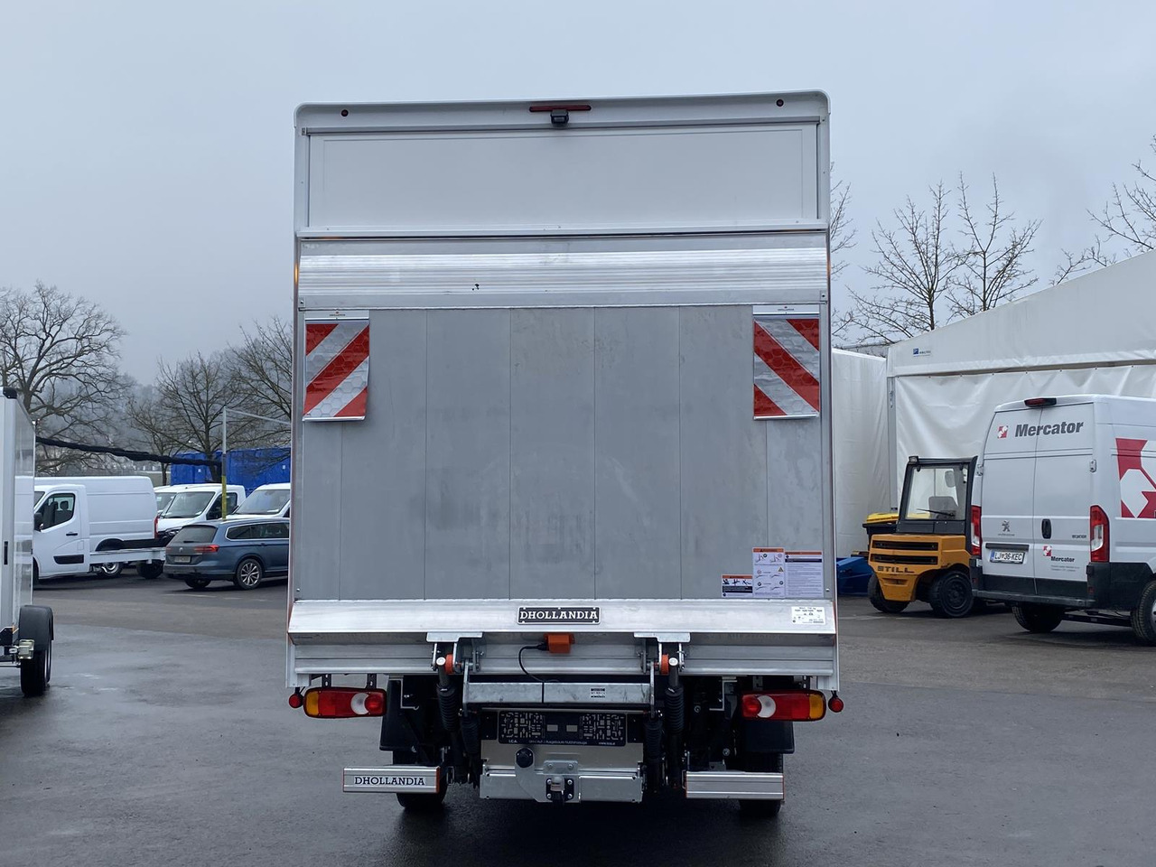 Новый Фургон с закрытым кузовом FIAT DUCATO L4 1+2, 180PS, 2.2L | ALU-BOX 4200mm + LADERAMPE + LAGER: фото 6 Новый Фургон с закрытым кузовом FIAT DUCATO L4 1+2, 180PS, 2.2L | ALU-BOX 4200mm + LADERAMPE + LAGER: фото 6