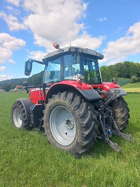 Massey Ferguson MF 6714 S Dyna-VT - Трактор: фото 4 Massey Ferguson MF 6714 S Dyna-VT - Трактор: фото 4