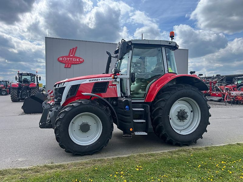 Massey Ferguson MF 6S145 Dyna-VT - Трактор: фото 1 Massey Ferguson MF 6S145 Dyna-VT - Трактор: фото 1