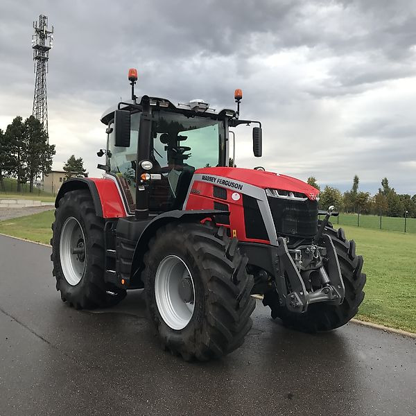 Massey Ferguson MF 8S.305 Exclusive - Трактор: фото 2 Massey Ferguson MF 8S.305 Exclusive - Трактор: фото 2