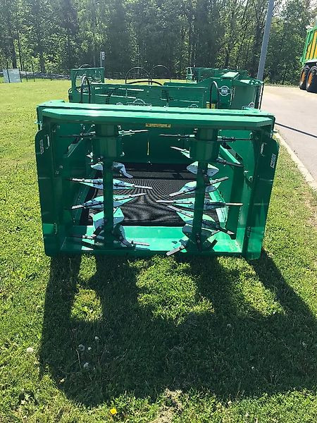 Spread-a-Bale MINI GREEN - 2VR-100 - Инвентарь для животноводства: фото 3 Spread-a-Bale MINI GREEN - 2VR-100 - Инвентарь для животноводства: фото 3