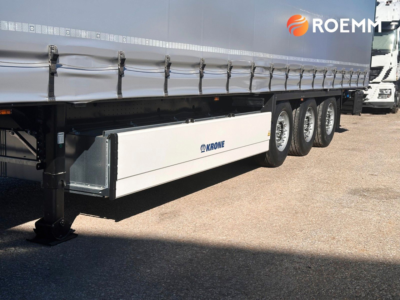 Krone ProfiLiner*XL*Lift*BPW*ADR*Getränk*Edscha*Pallet - Тентованный полуприцеп: фото 3 Krone ProfiLiner*XL*Lift*BPW*ADR*Getränk*Edscha*Pallet - Тентованный полуприцеп: фото 3
