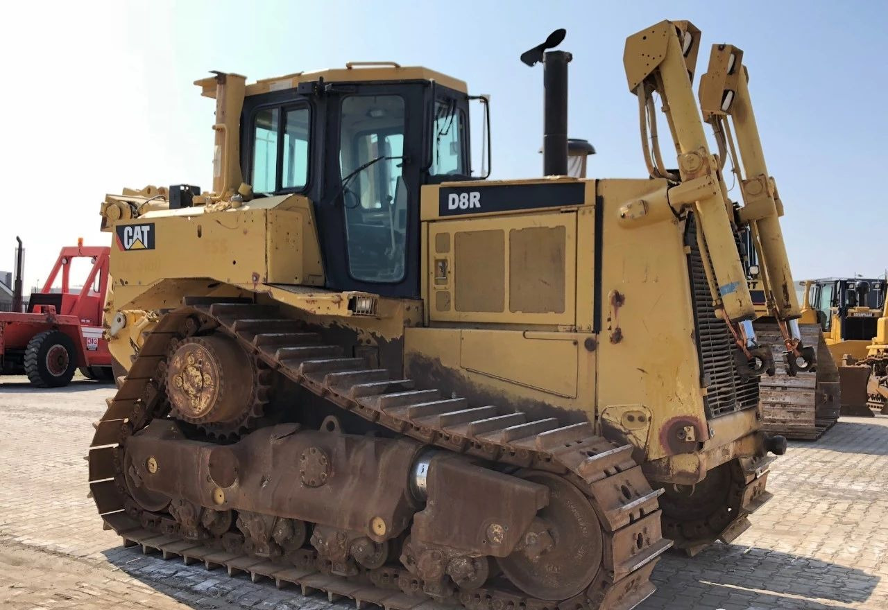 Caterpillar CAT D8R D8T Used Bulldozer D9R D7R D7G D7H D7E D6G D6R D6H Secondhand Bulldozers - Бульдозер: фото 1 Caterpillar CAT D8R D8T Used Bulldozer D9R D7R D7G D7H D7E D6G D6R D6H Secondhand Bulldozers - Бульдозер: фото 1