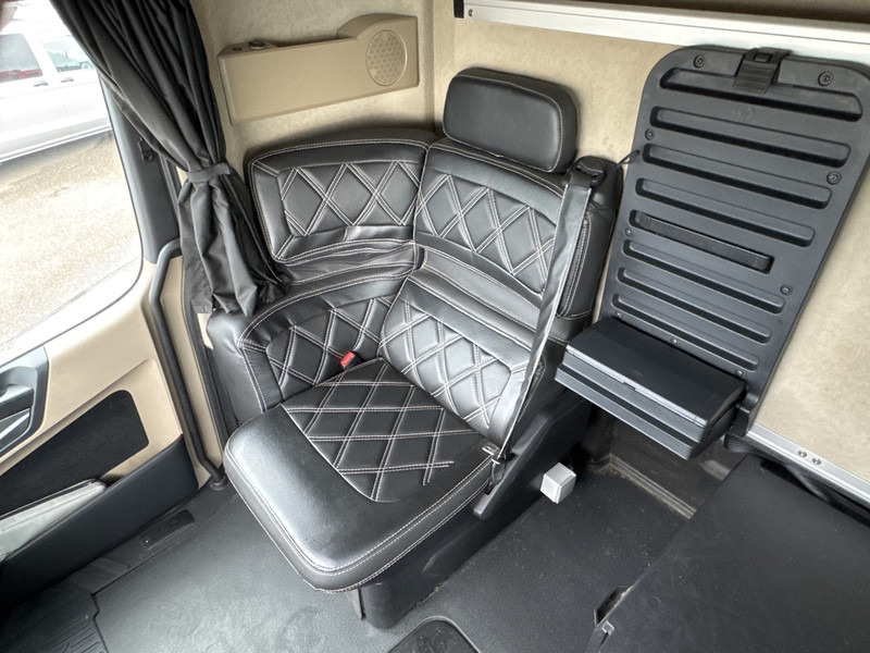 Mercedes-Benz Actros L-Gigaspacecabine 1845 LS Lowliner, Solostar Mirror cams , Leer , Euro 6 - Грузовик-шасси: фото 4 Mercedes-Benz Actros L-Gigaspacecabine 1845 LS Lowliner, Solostar Mirror cams , Leer , Euro 6 - Грузовик-шасси: фото 4