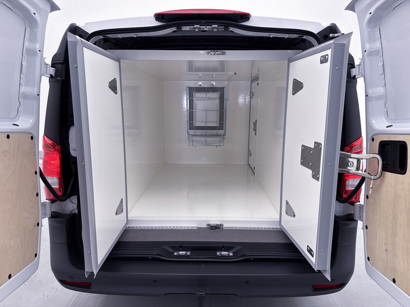 Mercedes-Benz Vito 116 CDI L2 Pro Vebabox koeling Trekhaak Multibeam LED Betimmering Achteruitrijcamera met Parkeersensoren - Фургон-рефрижератор: фото 4 Mercedes-Benz Vito 116 CDI L2 Pro Vebabox koeling Trekhaak Multibeam LED Betimmering Achteruitrijcamera met Parkeersensoren - Фургон-рефрижератор: фото 4