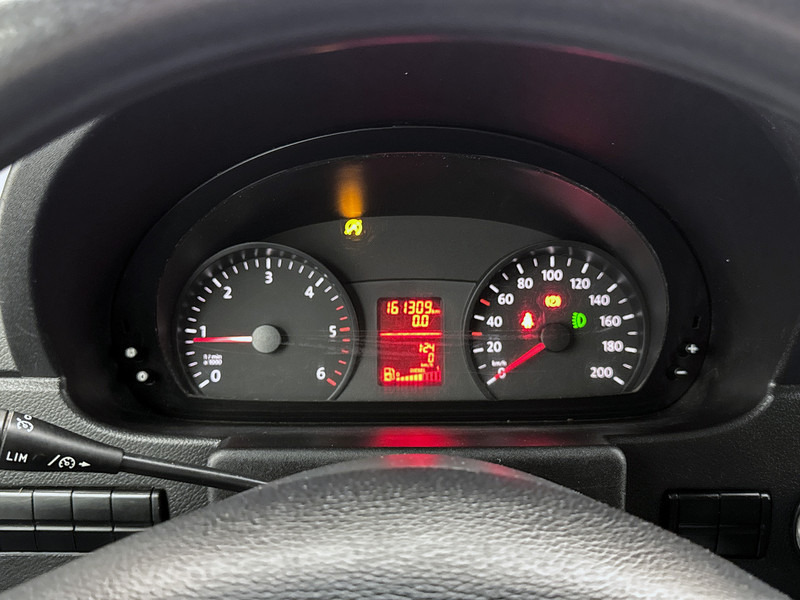 Volkswagen Crafter 35 2.0 TDI L1H1 2x schuifdeur Inrichting Lucht geveerde stoel Cruise control Airco - Цельнометаллический фургон: фото 5 Volkswagen Crafter 35 2.0 TDI L1H1 2x schuifdeur Inrichting Lucht geveerde stoel Cruise control Airco - Цельнометаллический фургон: фото 5