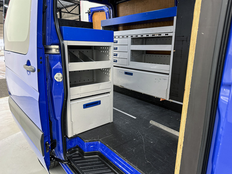 Цельнометаллический фургон Volkswagen Crafter 35 2.0 TDI L1H1 2x schuifdeur Inrichting Lucht geveerde stoel Cruise control Airco: фото 17