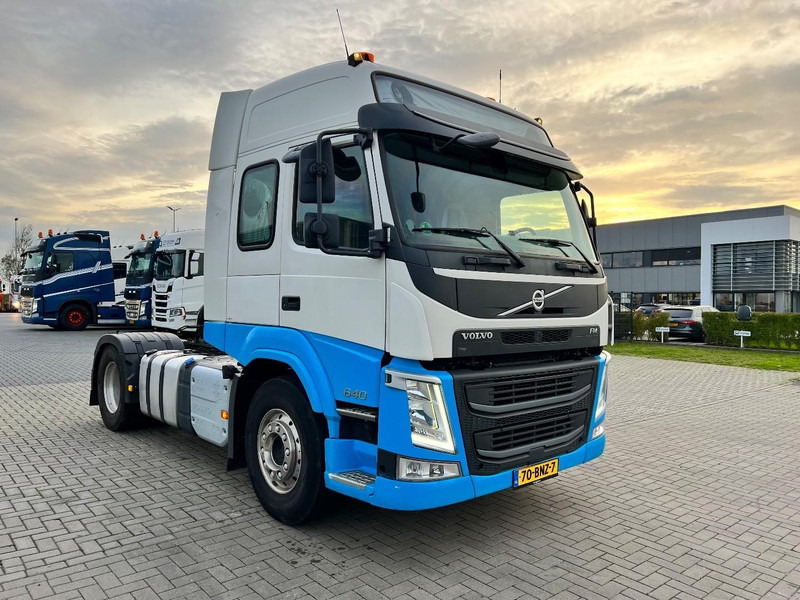 Volvo FM 460 4X2 Trekker Globetrotter / Alcoa - Тягач: фото 3 Volvo FM 460 4X2 Trekker Globetrotter / Alcoa - Тягач: фото 3