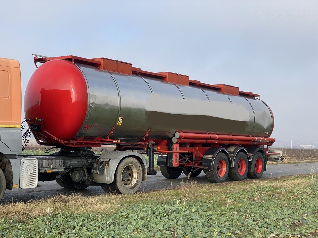 LAG cisterna - chimice - INOX ALIMENTAR - agricultura - Полуприцеп-цистерна: фото 2 LAG cisterna - chimice - INOX ALIMENTAR - agricultura - Полуприцеп-цистерна: фото 2