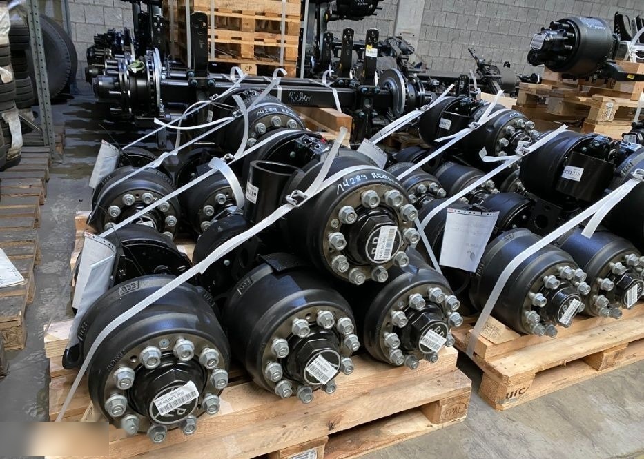 Meiller Kargomil Kempf Langendorf Marrel Schmitz Schwarzmuller - Ось и запчасти для Прицепов: фото 1 Meiller Kargomil Kempf Langendorf Marrel Schmitz Schwarzmuller - Ось и запчасти для Прицепов: фото 1