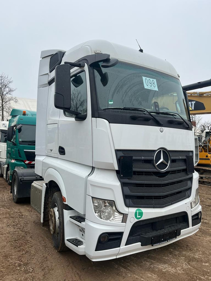 MERCEDES-BENZ ACTROS 1843 4x2 MP4 STANDARD / 650 km / 27% consumption / TOPPP - Тягач: фото 3 MERCEDES-BENZ ACTROS 1843 4x2 MP4 STANDARD / 650 km / 27% consumption / TOPPP - Тягач: фото 3