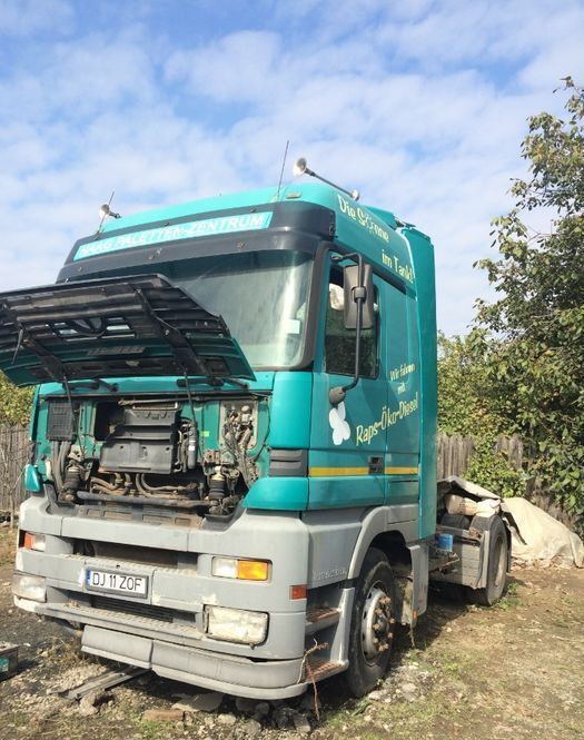 Mercedes-Benz Actros MP1 - Тягач: фото 3 Mercedes-Benz Actros MP1 - Тягач: фото 3